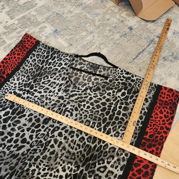 Lane Bryant Kaftan Shirt. Black grey red leopard print. Semi sheer. Size 14/16. - Picture 5 of 14